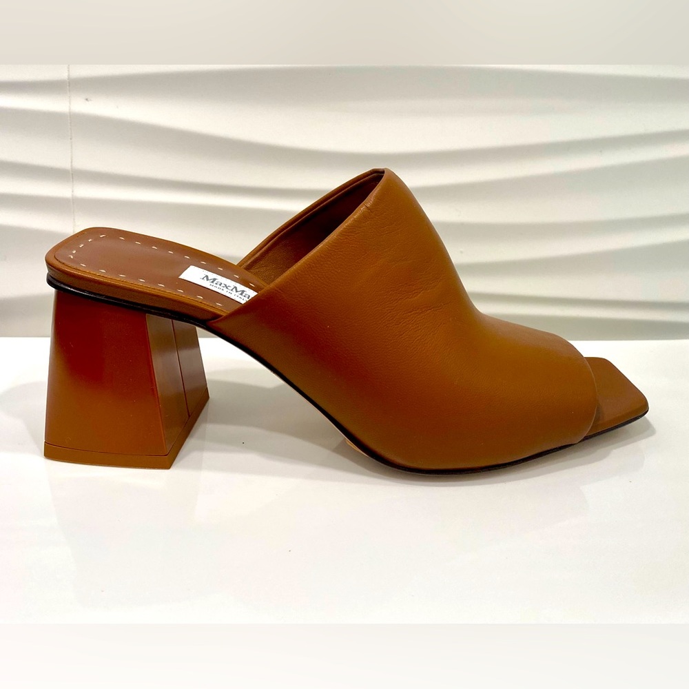MaxMara Open toe Mule sandal